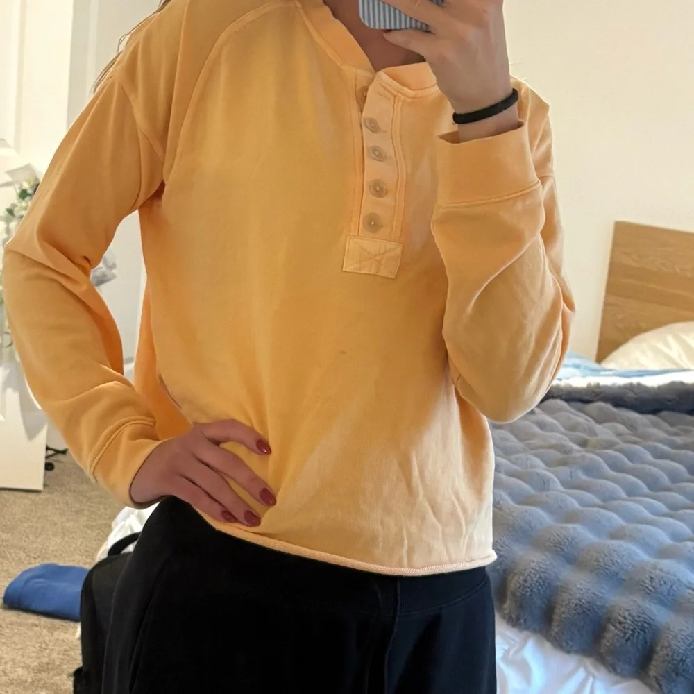 Billabong “Keep Talking Henley” long sleeve shirt - Picture 3 of 6